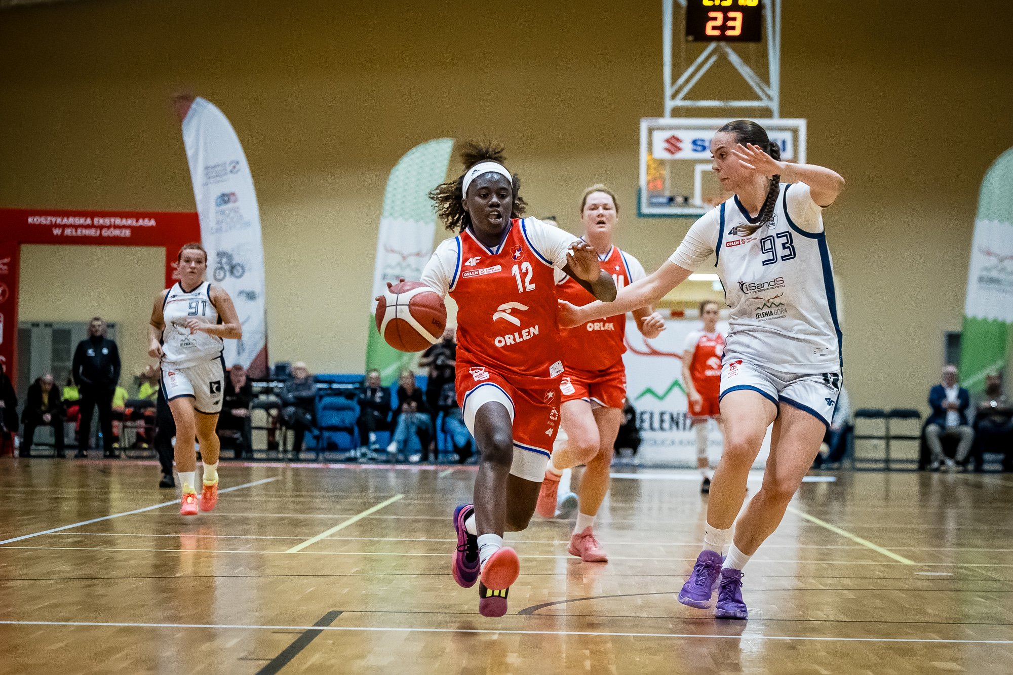 krakow-zdobywa-jelenia-gore-136744