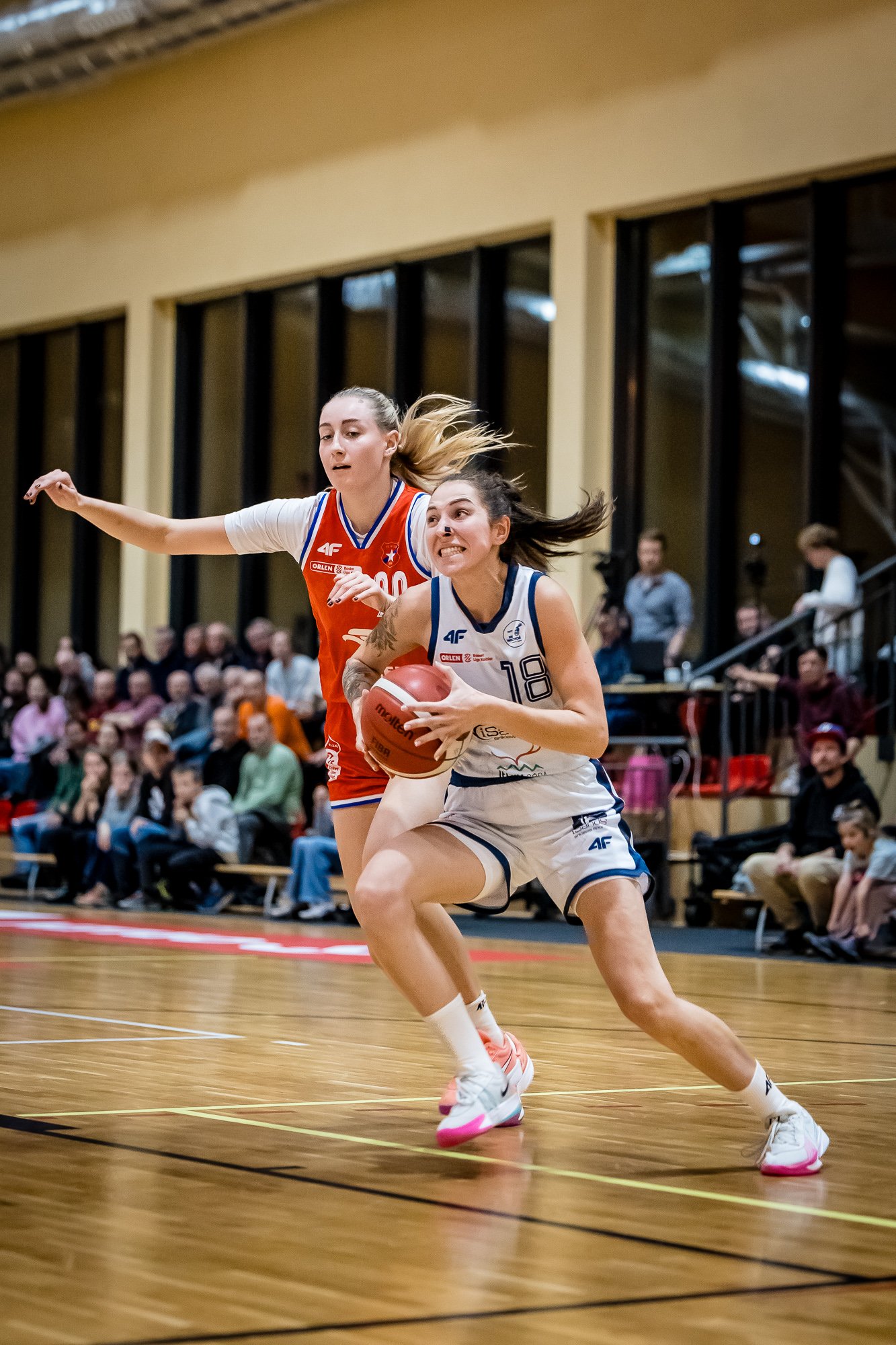 krakow-zdobywa-jelenia-gore-136744