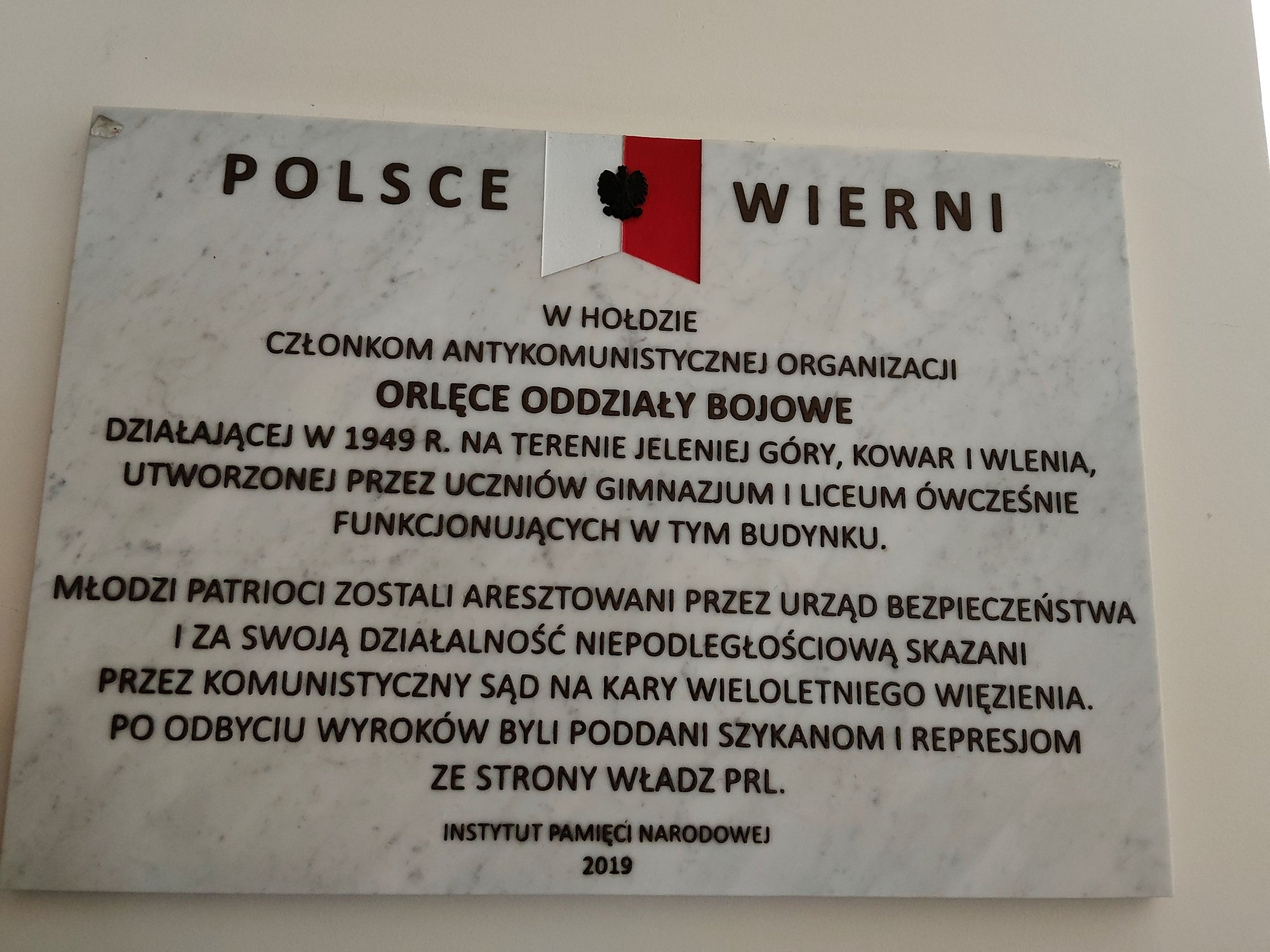 i-lo-w-jeleniej-gorze-spacer-i-historia-136751