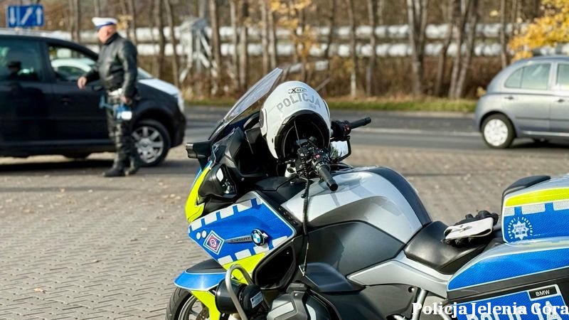 praca-w-policji-ponad-5-tys-z-dla-poczatkujacych-136850