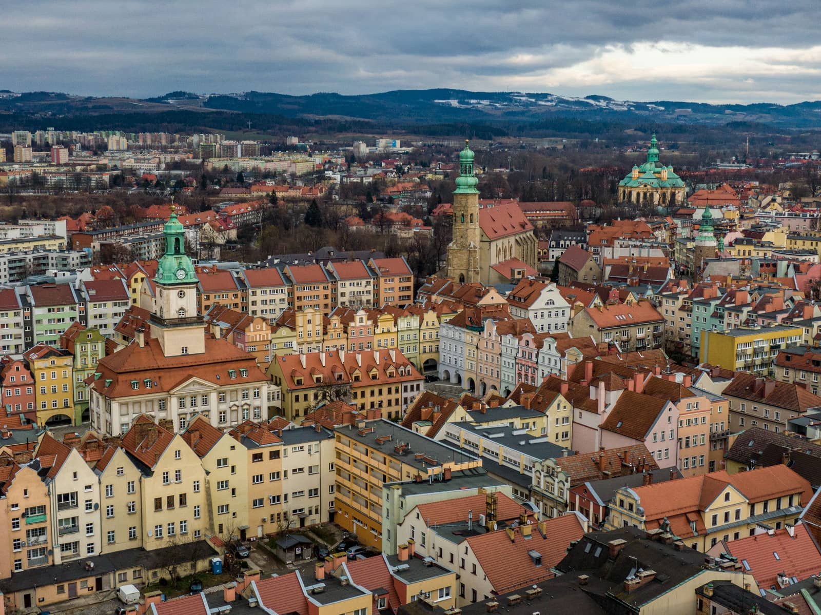 jelenia-gora-podnosi-podatki-136893