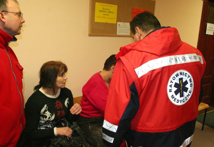 zawali-sie-sufit-w-galerii-karkonoskiej-13712