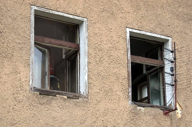 po-pozarze-zycie-zawdziecza-sasiadom-i-strazakom-13719