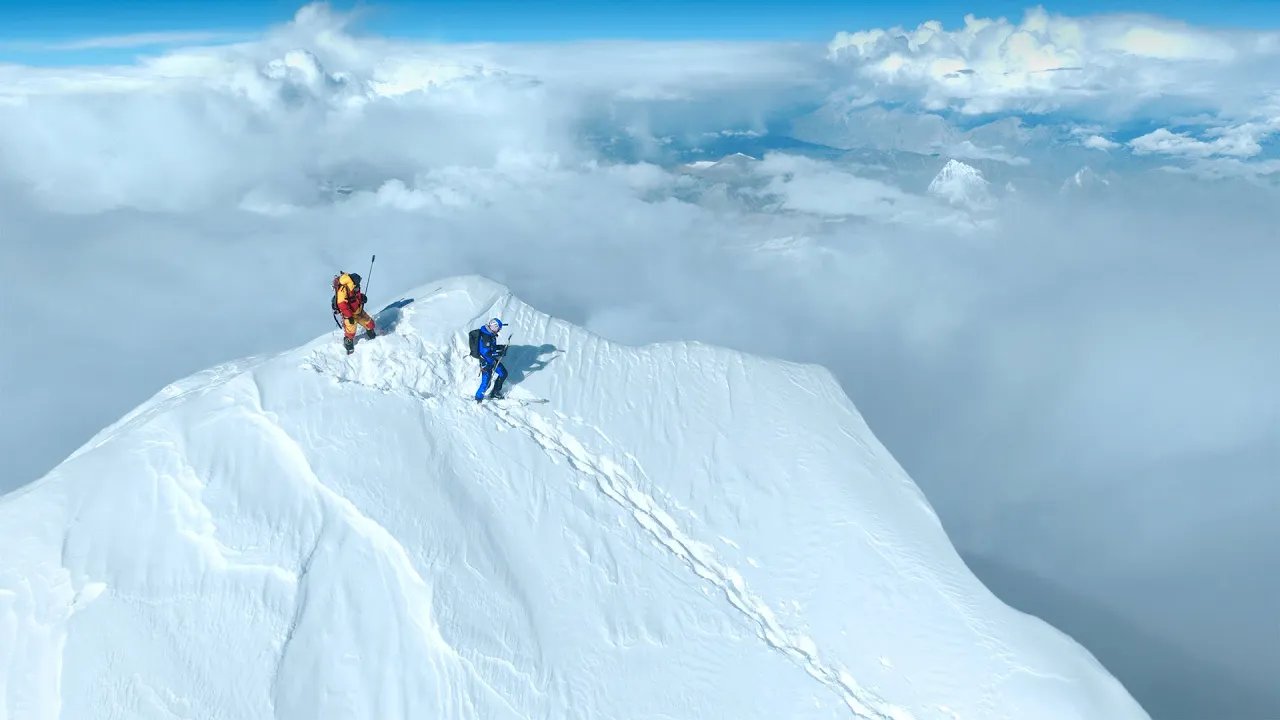 zjecha-na-nartach-z-mount-everestu-137203