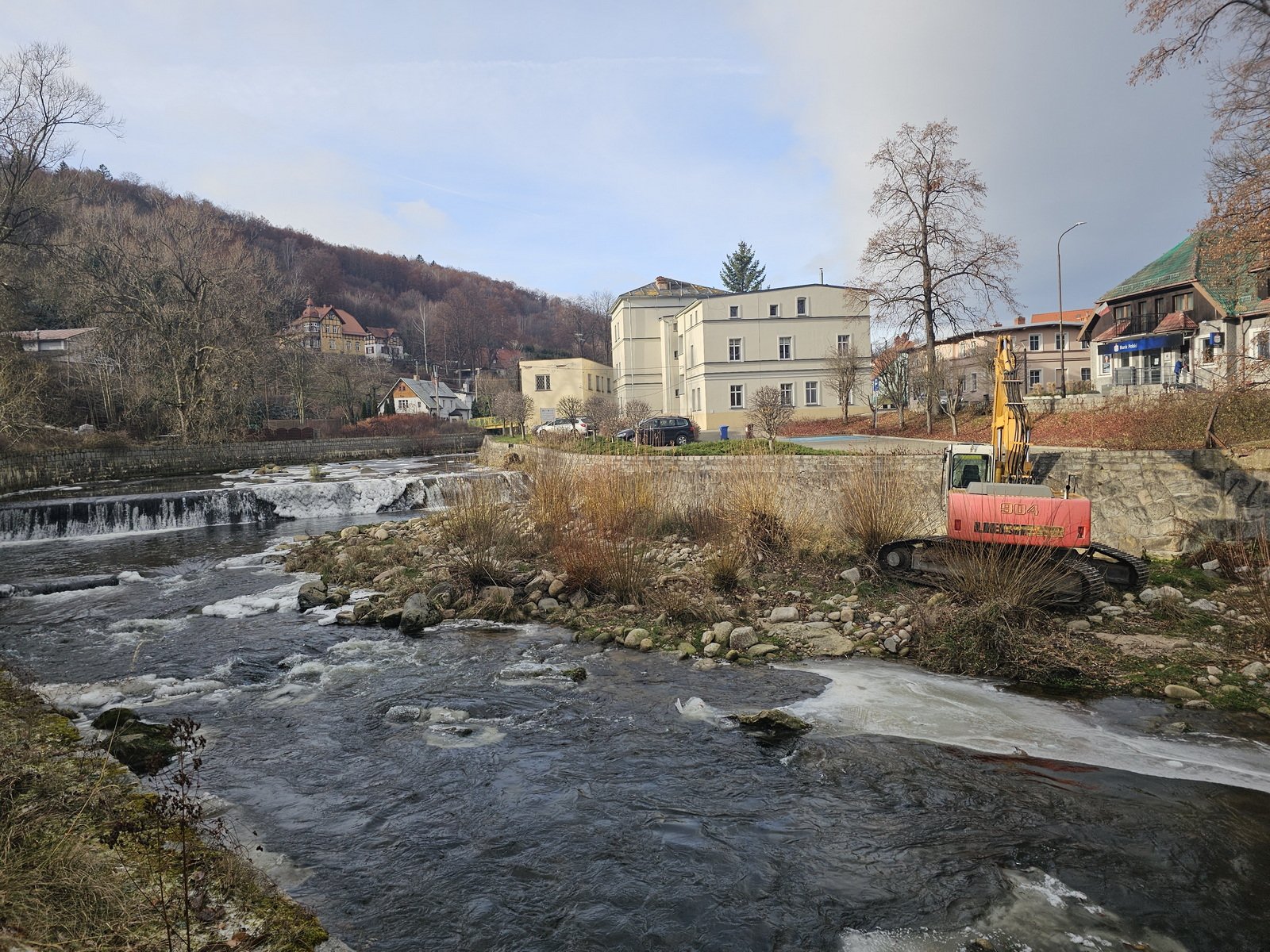 trwa-czyszczenie-kamiennej-w-piechowicach-137256