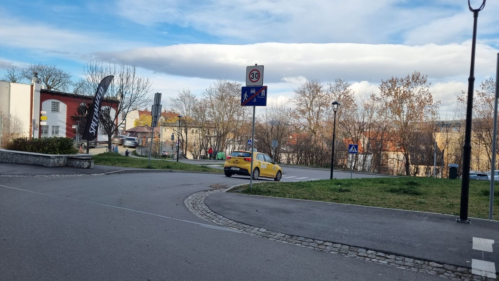 centrum-odetchneo-po-otwarciu-nowego-skrotu-137280