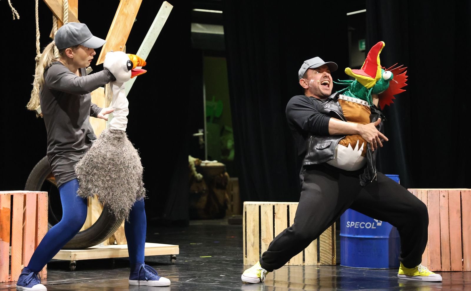 zdrojowy-teatr-animacji-otwiera-sezon-brzydkim-kaczatkiem-137323