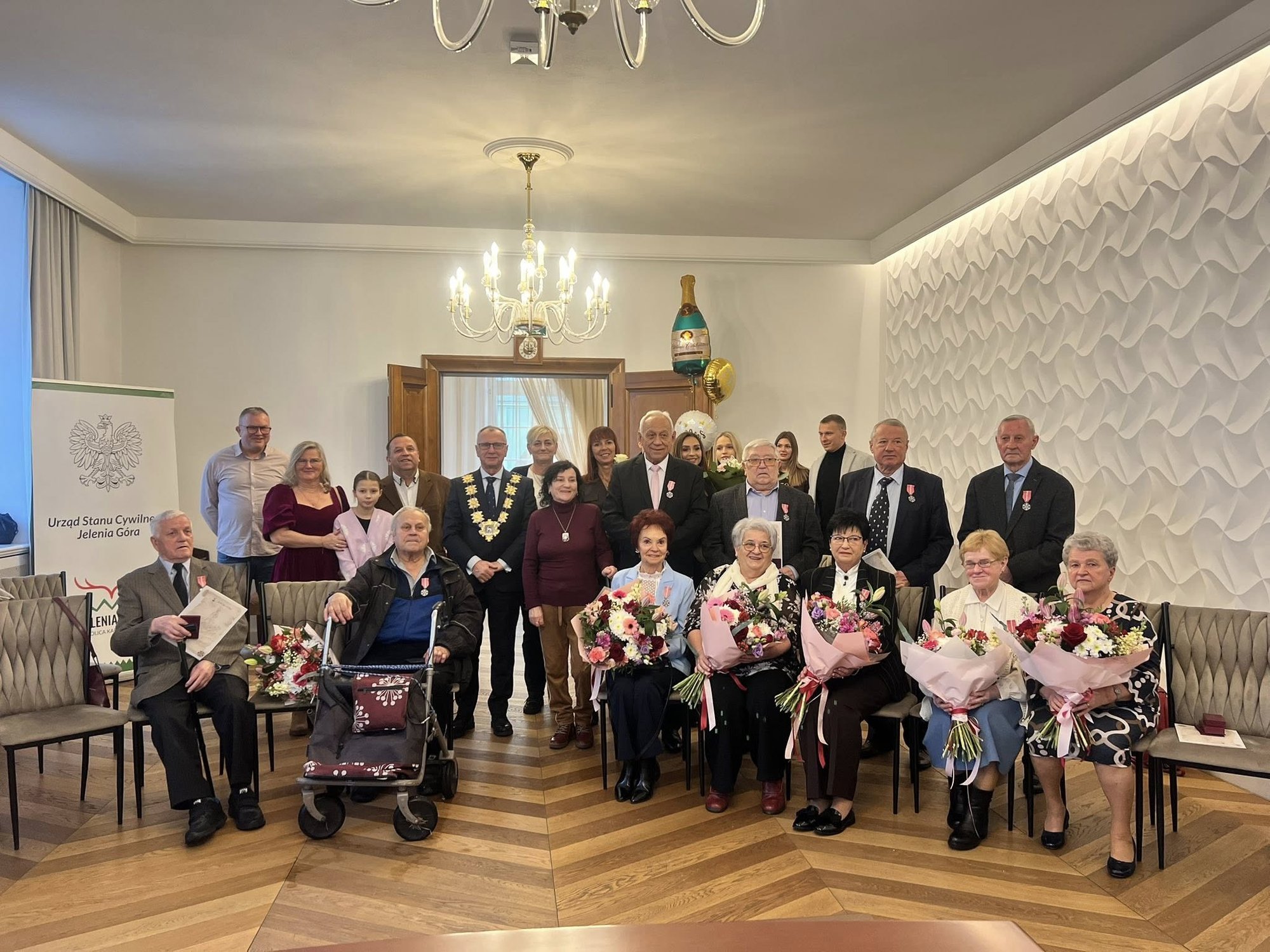 jeleniogorskie-pary-swietuja-zote-gody-137336