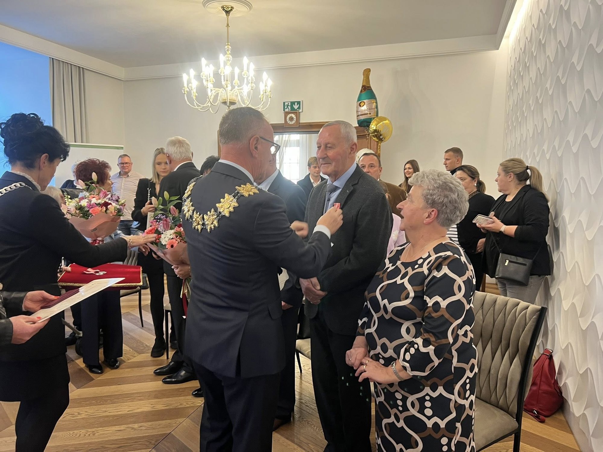 jeleniogorskie-pary-swietuja-zote-gody-137336