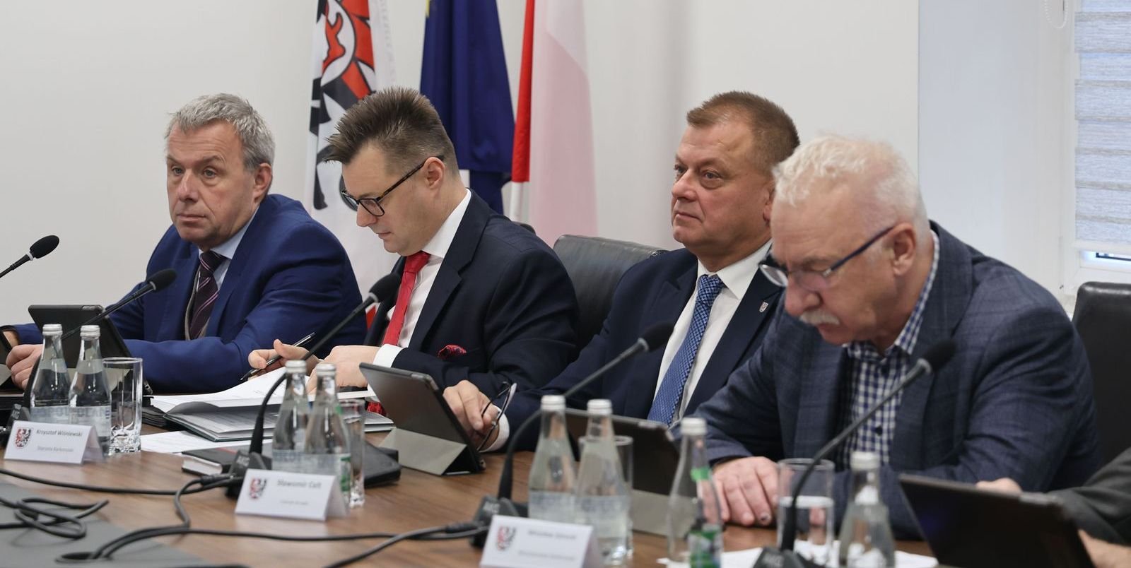 sesja-w-powiecie-nagrody-opaty-i-zmiany-w-budzecie-137357