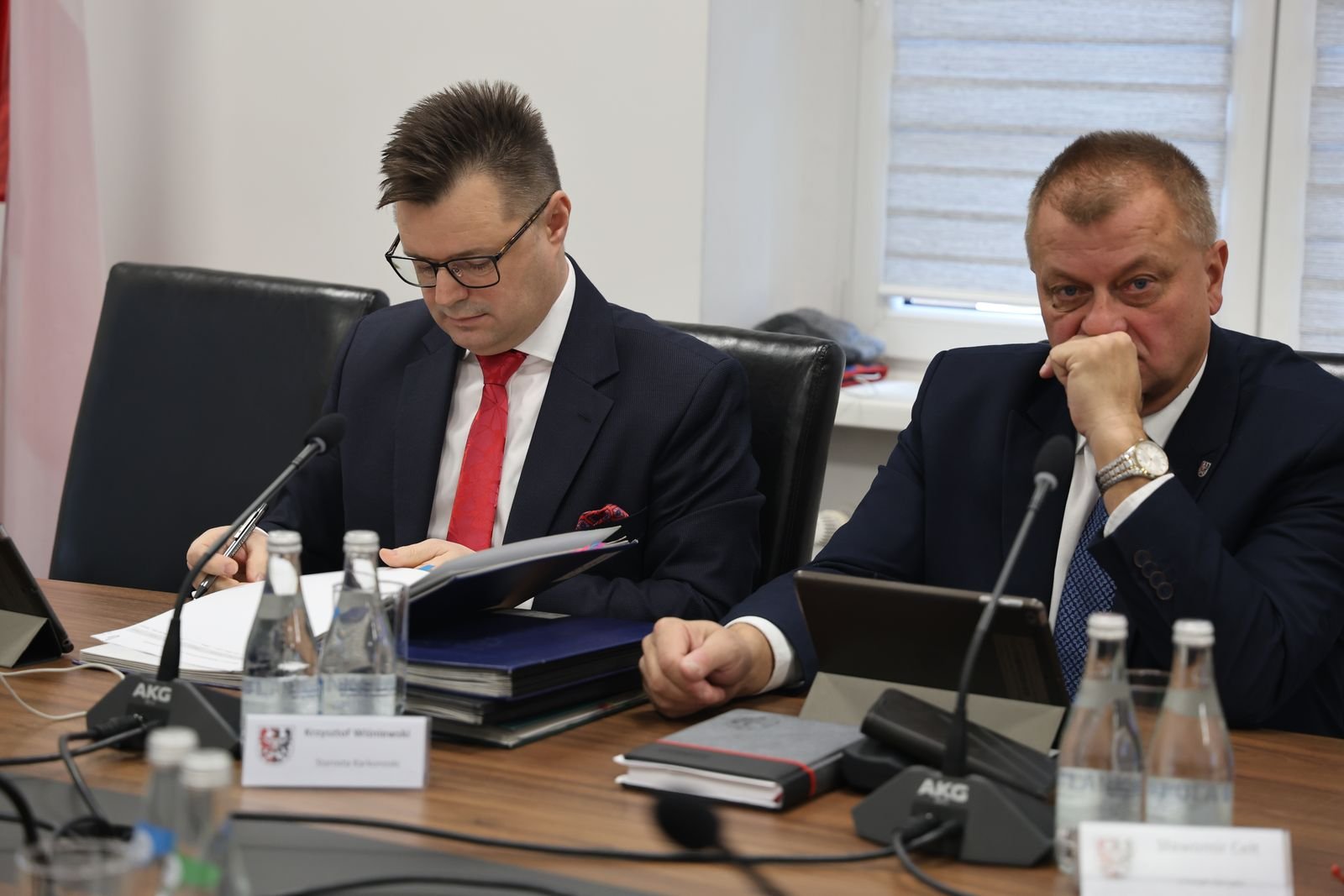 sesja-w-powiecie-nagrody-opaty-i-zmiany-w-budzecie-137357