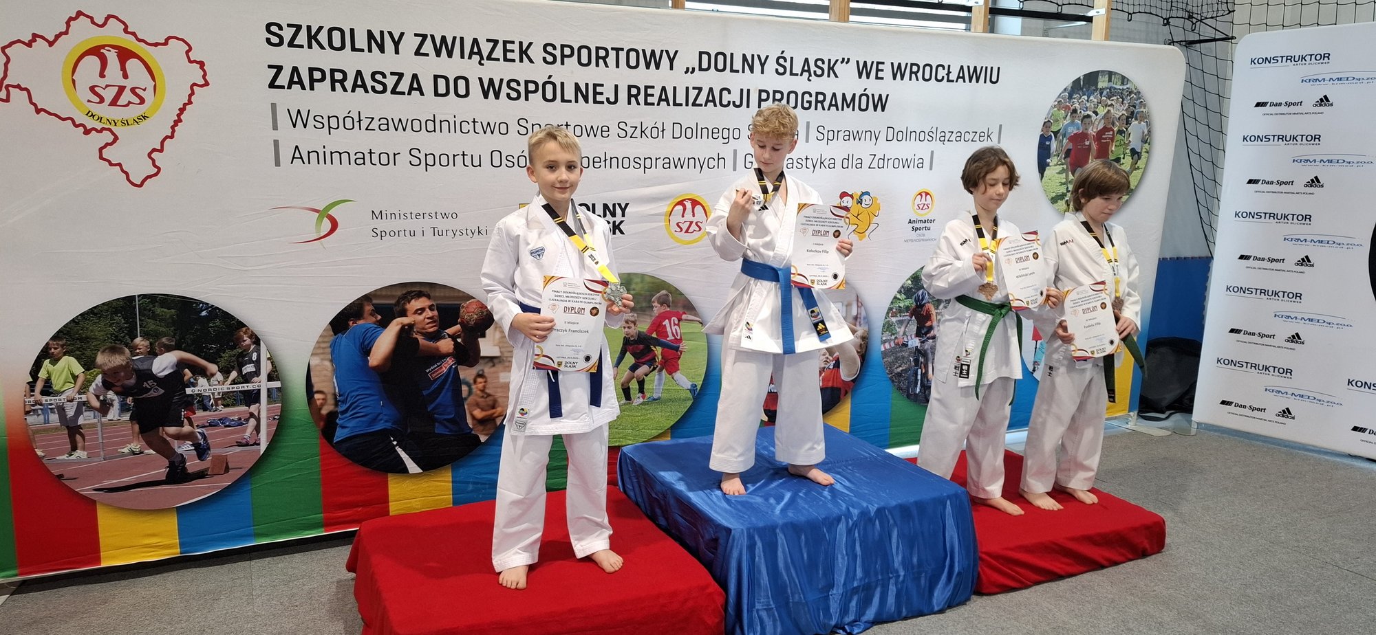 uczniowie-na-medal-137390