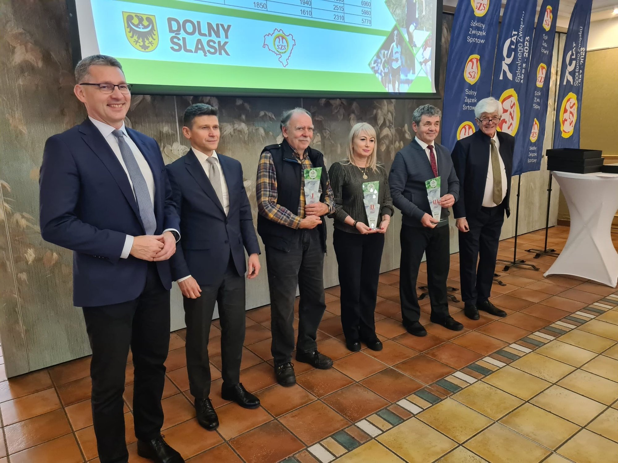 sportowy-triumf-powiatu-karkonoskiego-137445