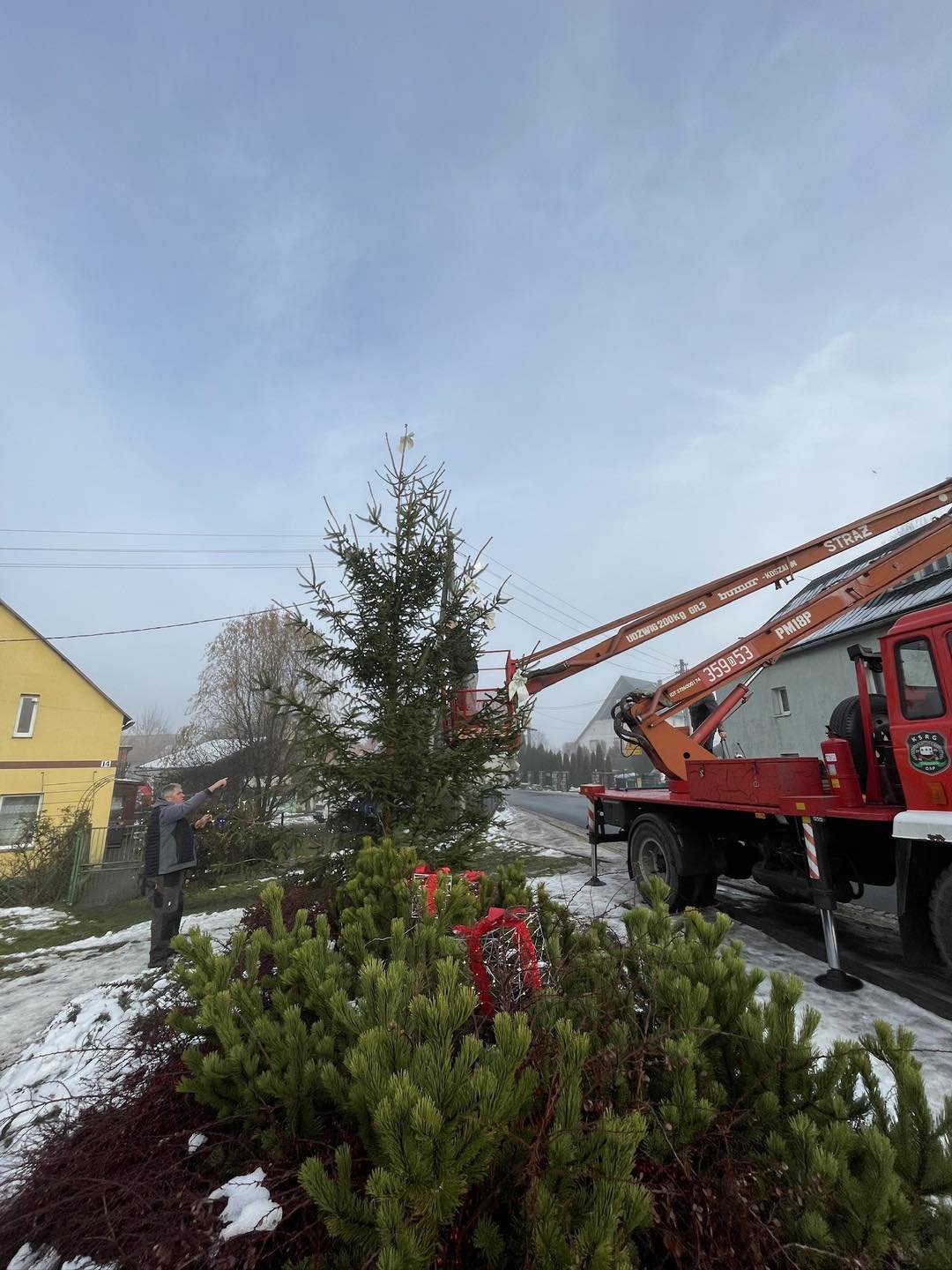 podgorzyn-i-sosnowka-w-swiatecznym-blasku-137553