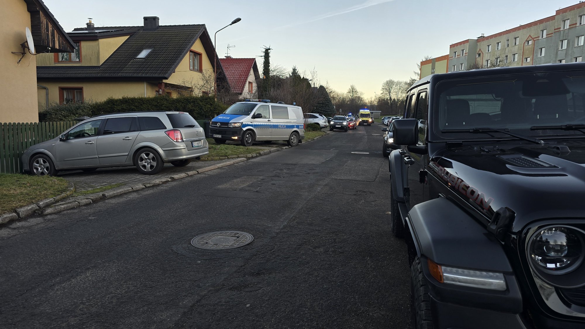 tragedia-na-wyspianskiego-12latka-nie-zyje-137712