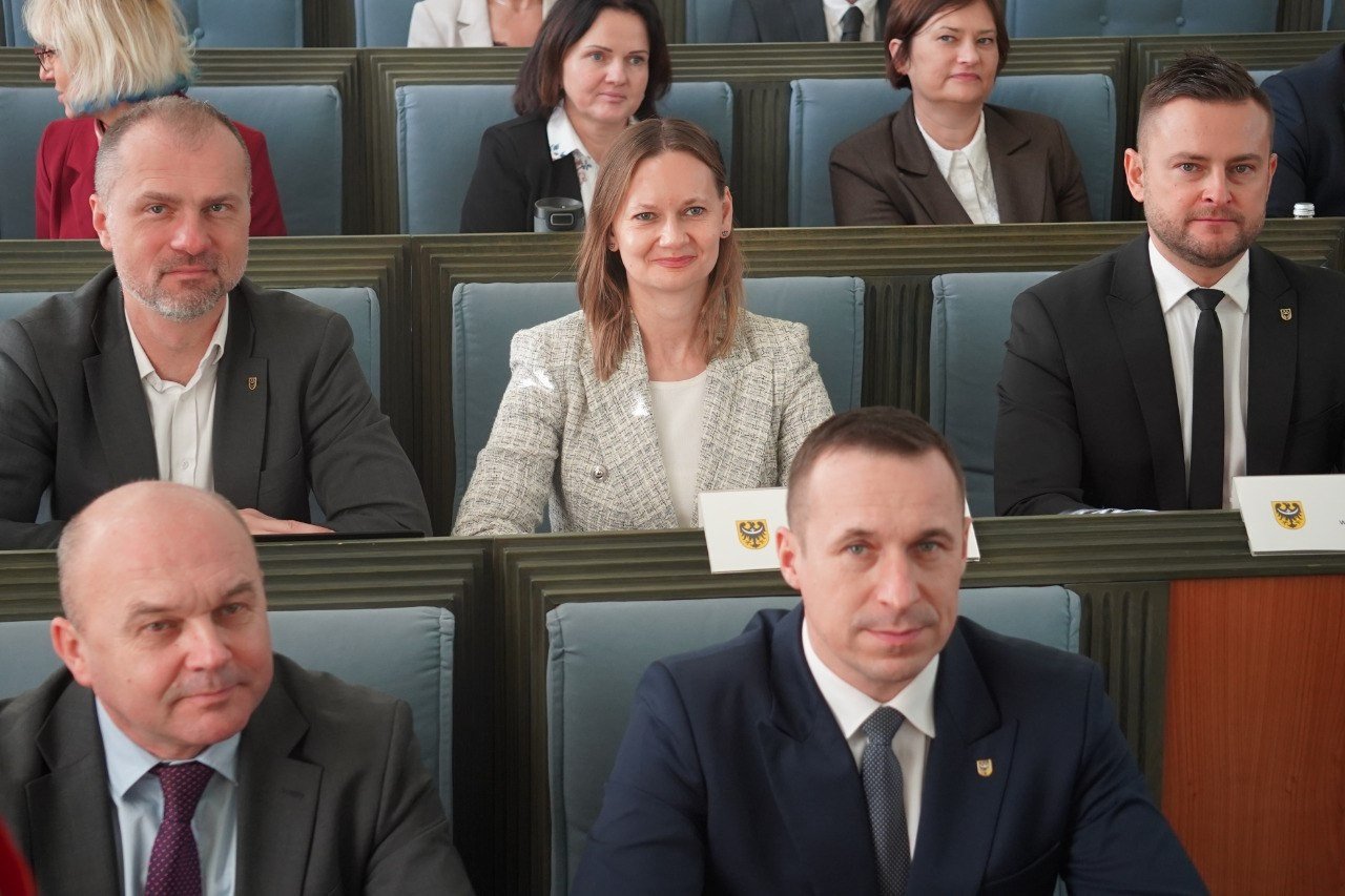 rekordowy-budzet-wojewodztwa-dolnoslaskiego-na-2026-rok-137801