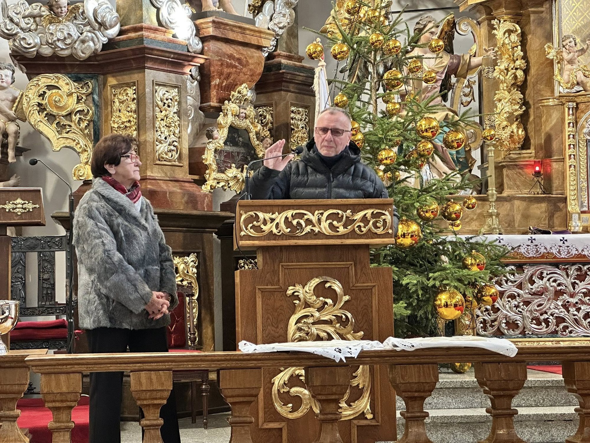 w-cieplicach-amali-sie-opatkiem-137851