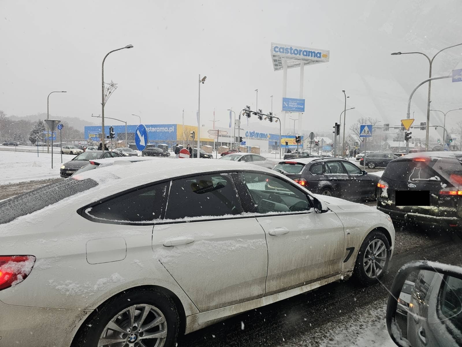 uwazajcie-bardzo-trudne-warunki-na-drogach-138047