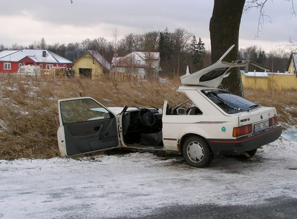 zima-wrocia-wypadek-pod-dziwiszowem-13847