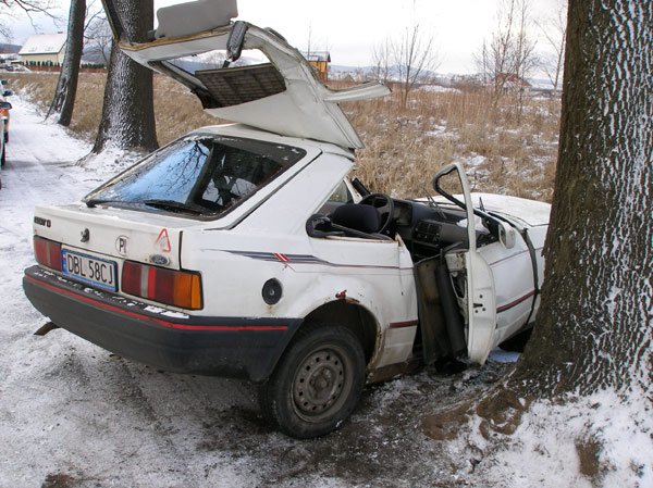 zima-wrocia-wypadek-pod-dziwiszowem-13847