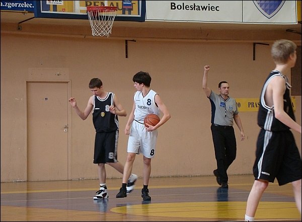 sudety-jelenia-gora-kadeci-wygrana-bya-blisko-13921