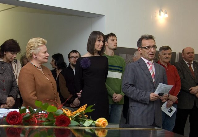 kobieta-zmienna-jest-na-zdjeciach-14026