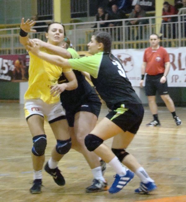 dreszczowiec-w-meczu-rezerw-finepharmu-carlos-14044
