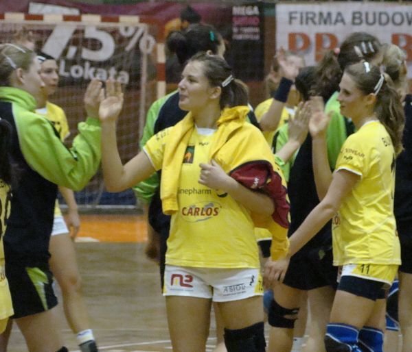 dreszczowiec-w-meczu-rezerw-finepharmu-carlos-14044