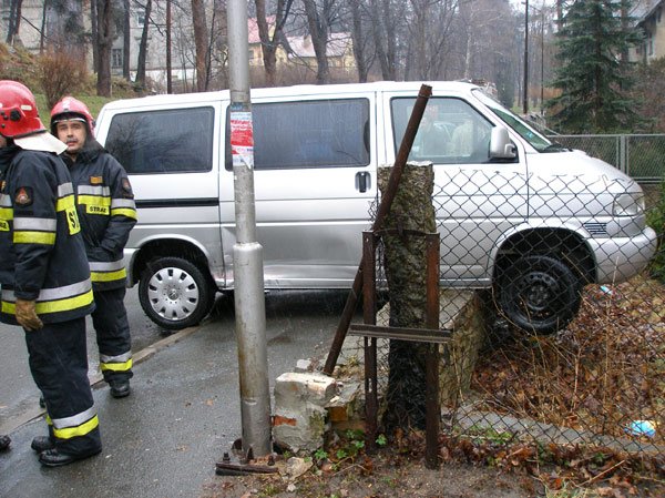 kraksa-z-udziaem-pani-naczelnik-14050