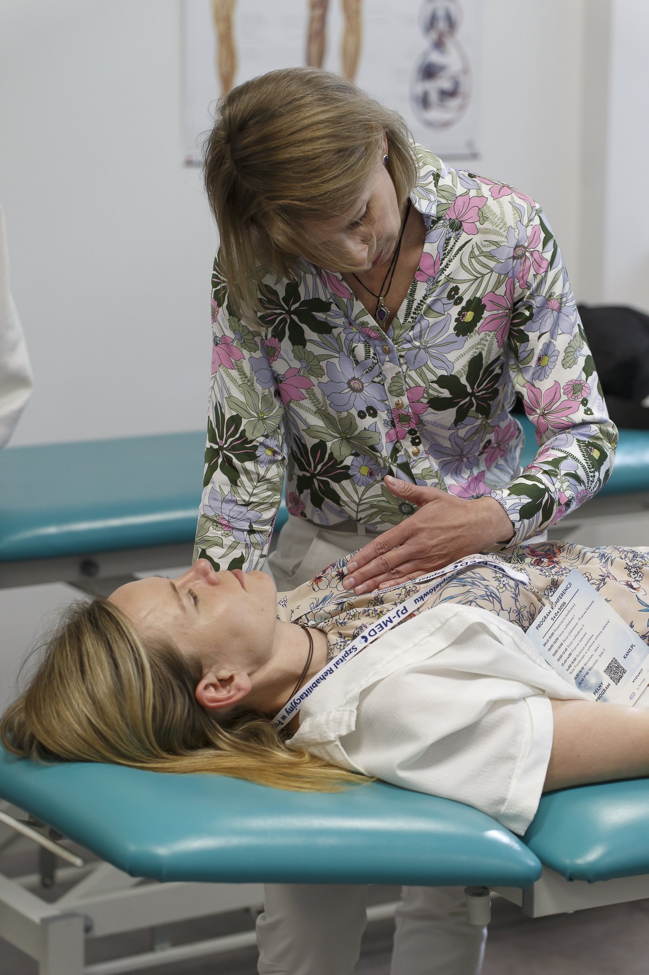 Boli kręgosłup? – fizjoterapeuta coś zaradzi