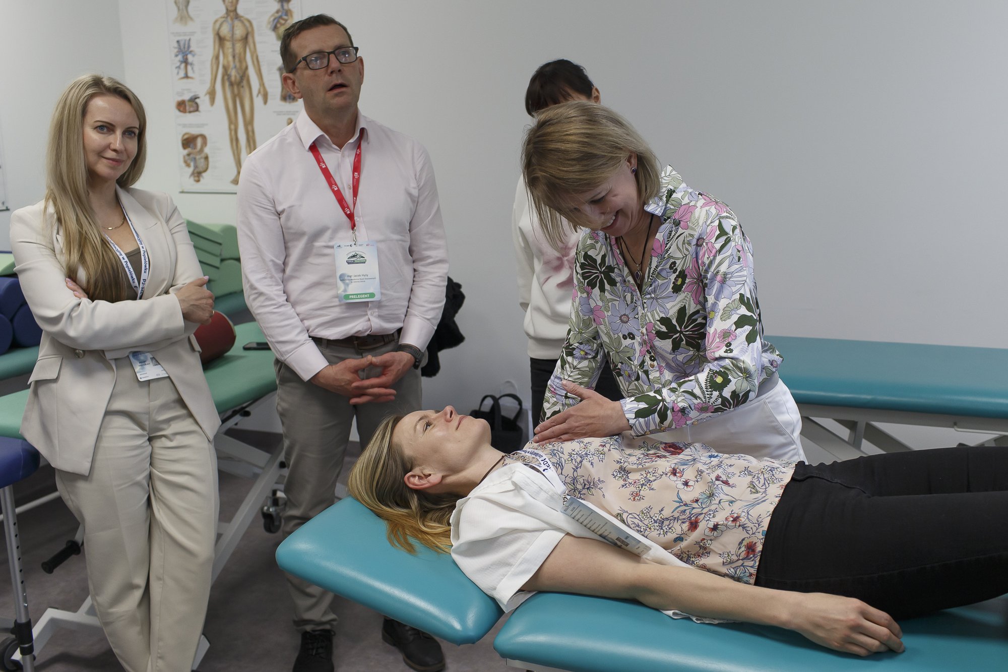Boli kręgosłup? – fizjoterapeuta coś zaradzi