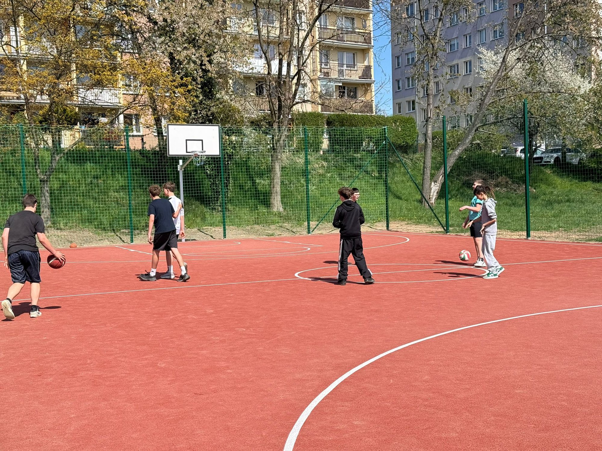 Nowe boiska i place zabaw w Jeleniej Górze