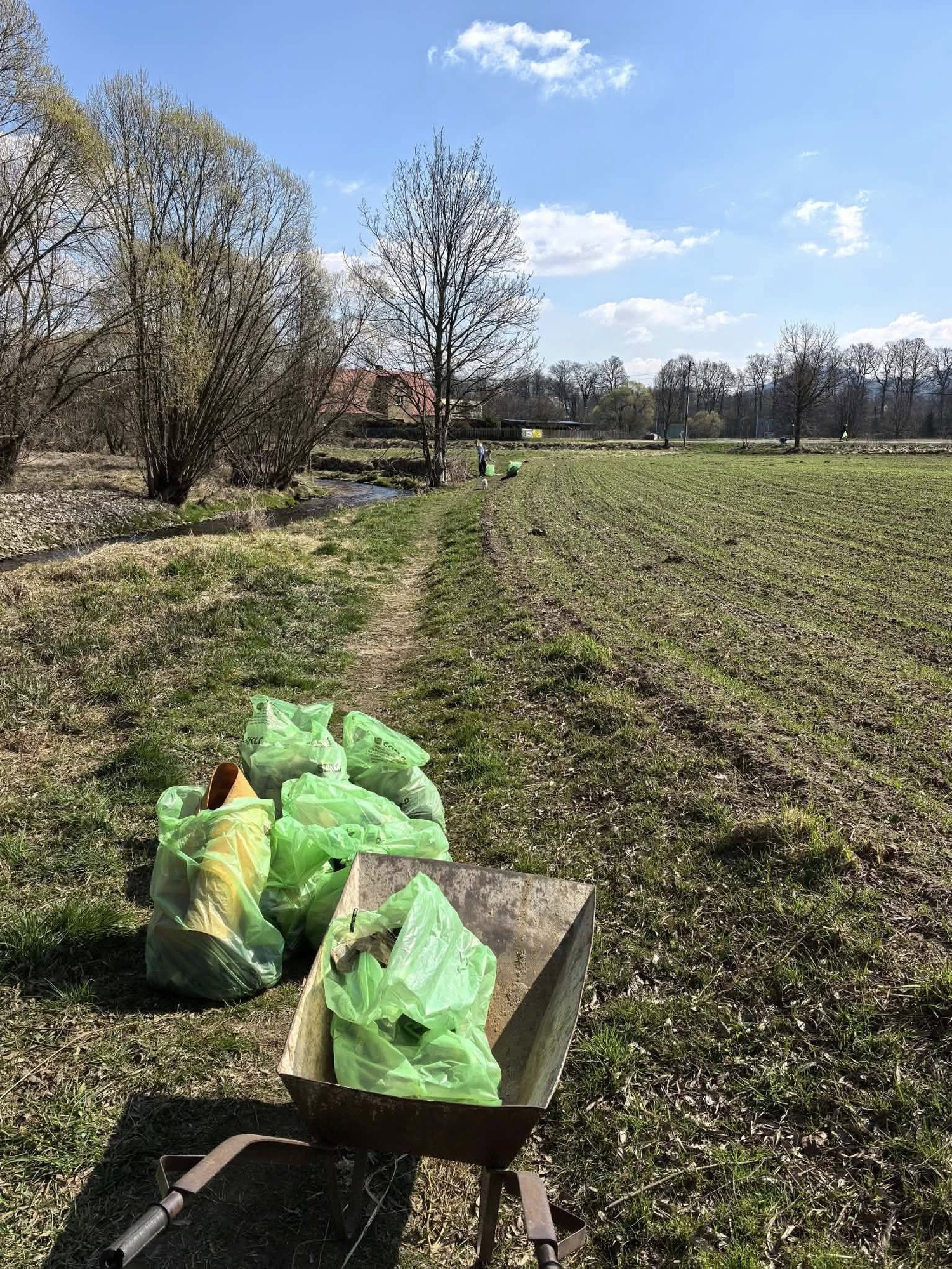 Dzikie wysypiska wciąż problemem