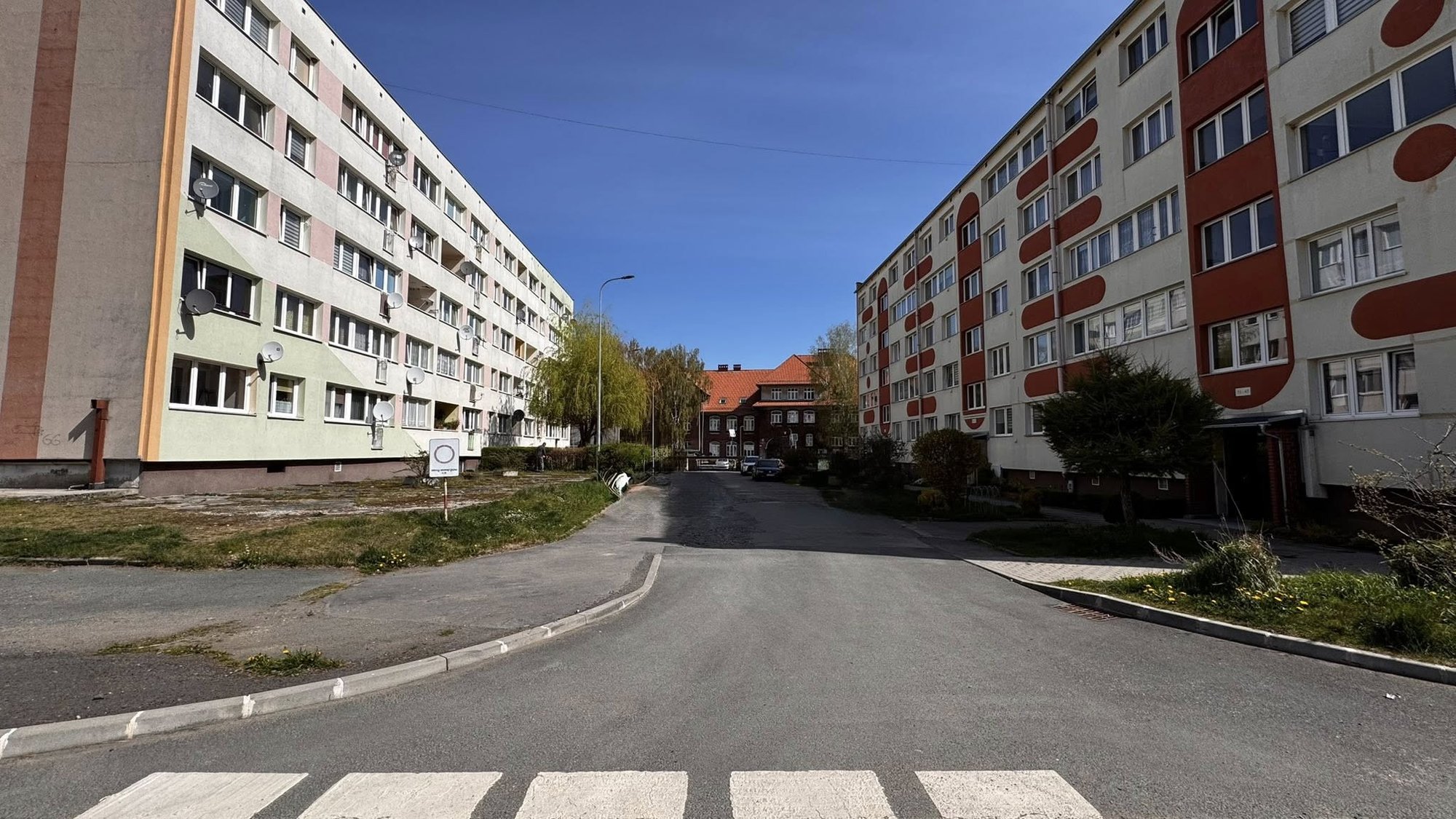 Osiedle Szkolne z nową drogą i parkingami