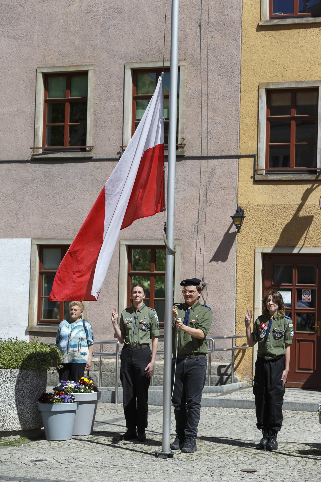 Biało–czerwony Plac Ratuszowy