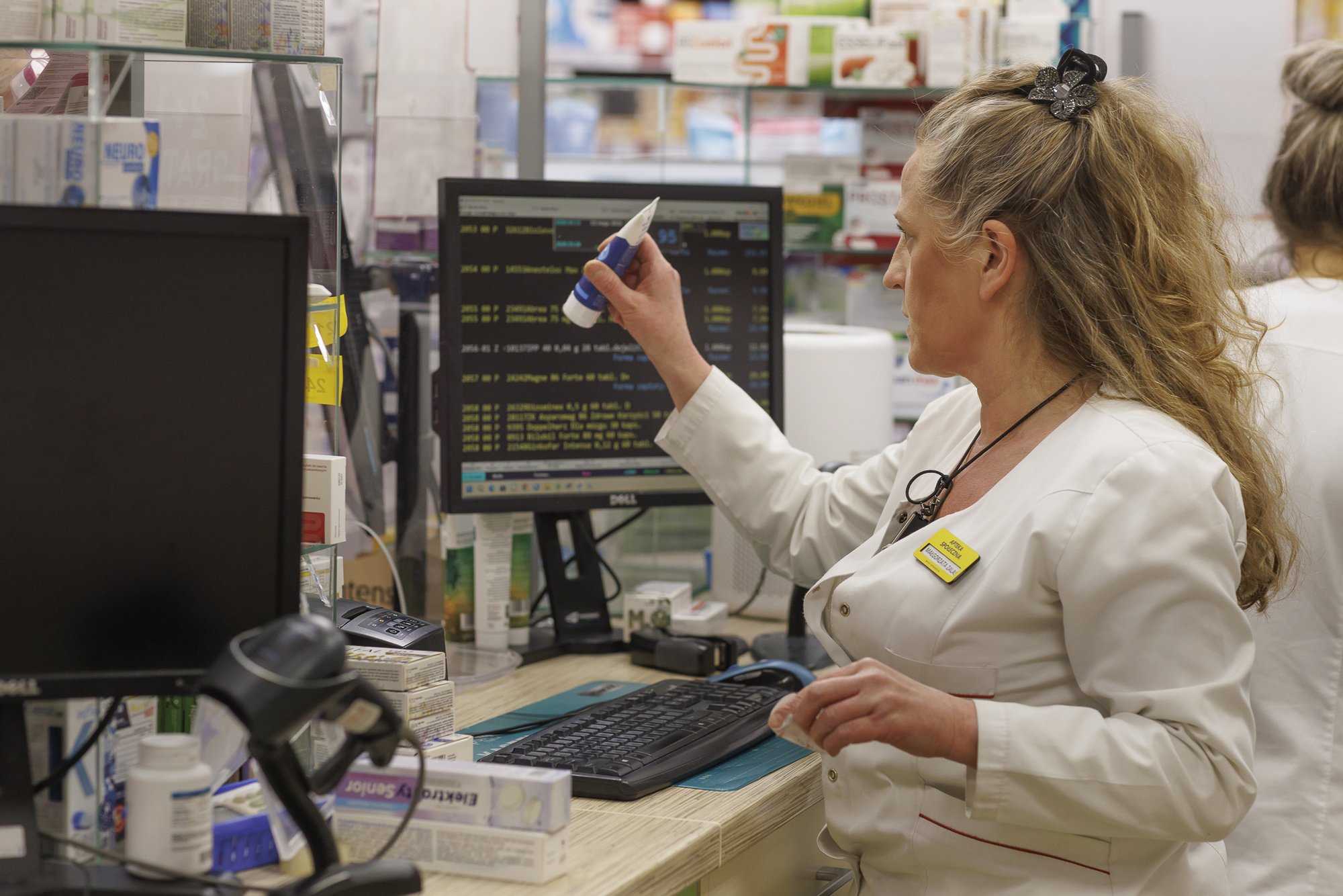 14 maja – Dzień Farmaceuty. Czy aptekarz jest bardziej pomocny od lekarza?