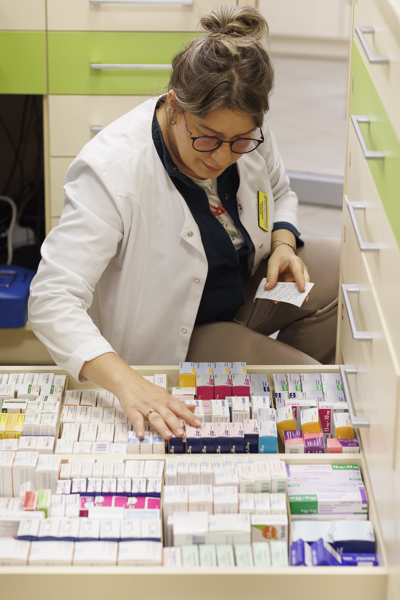 14 maja – Dzień Farmaceuty. Czy aptekarz jest bardziej pomocny od lekarza?