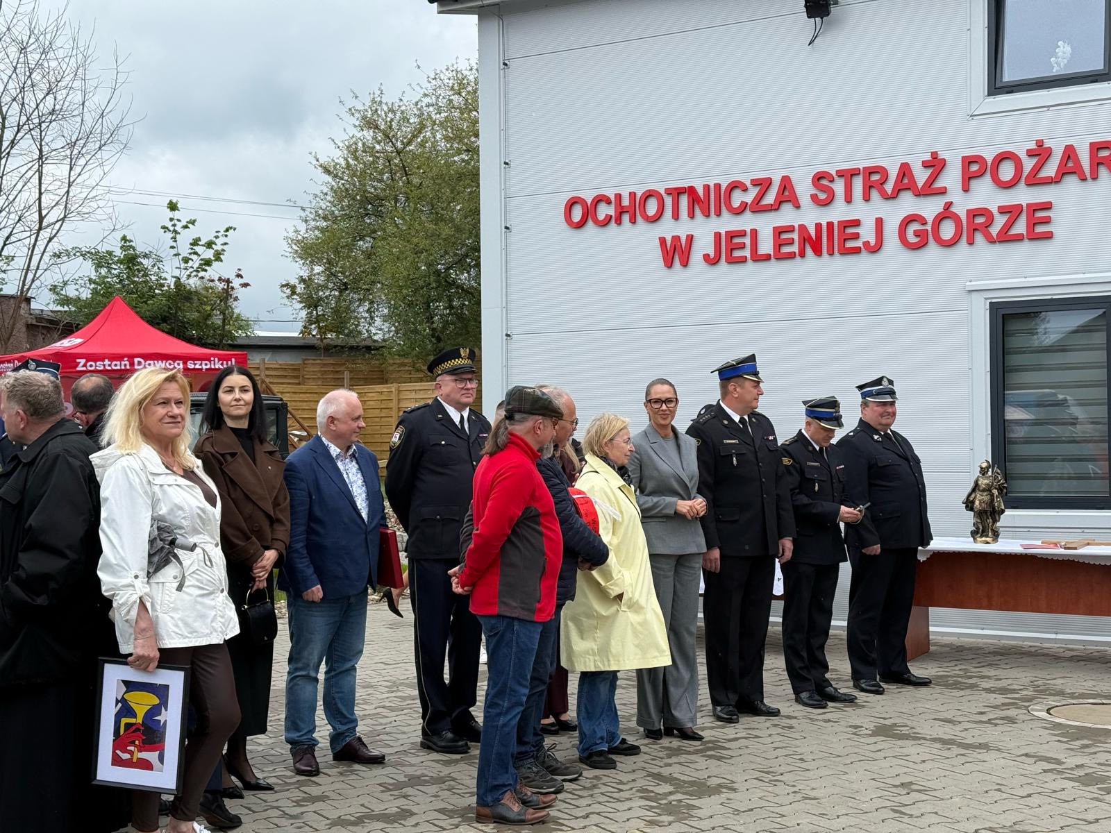 Nowy wóz dla strażaków z Wiejskiej
