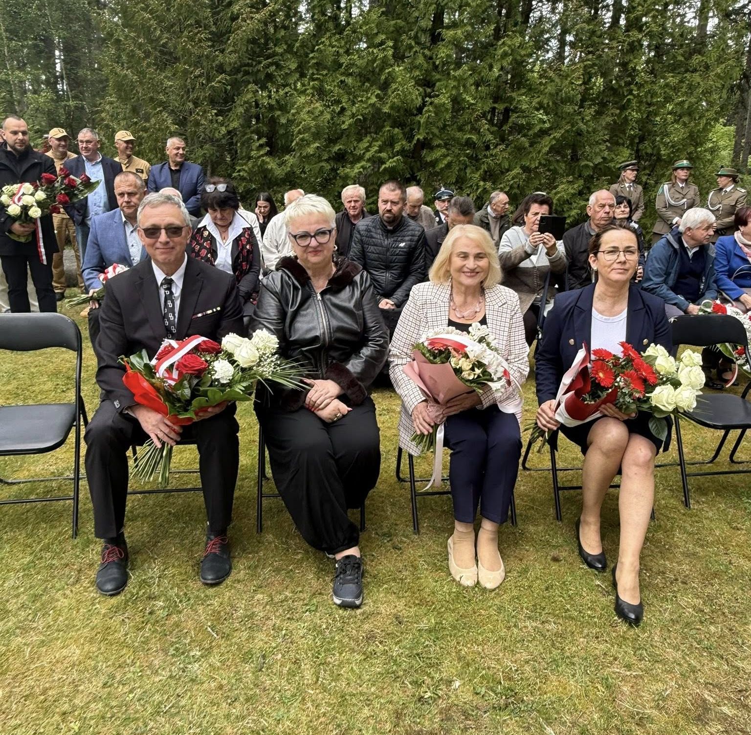 Borowice: pamięć o jeńcach i ofiarach wojny