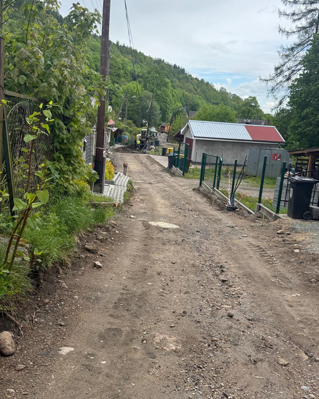 Pod Chojnikiem widać postęp prac