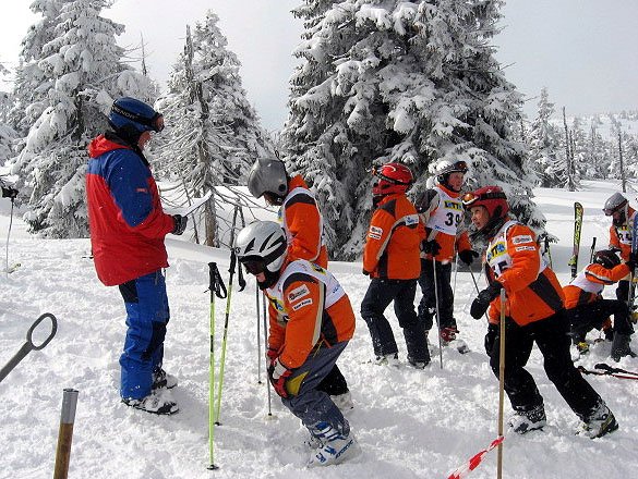 fina-ligi-modych-narciarzy-14112