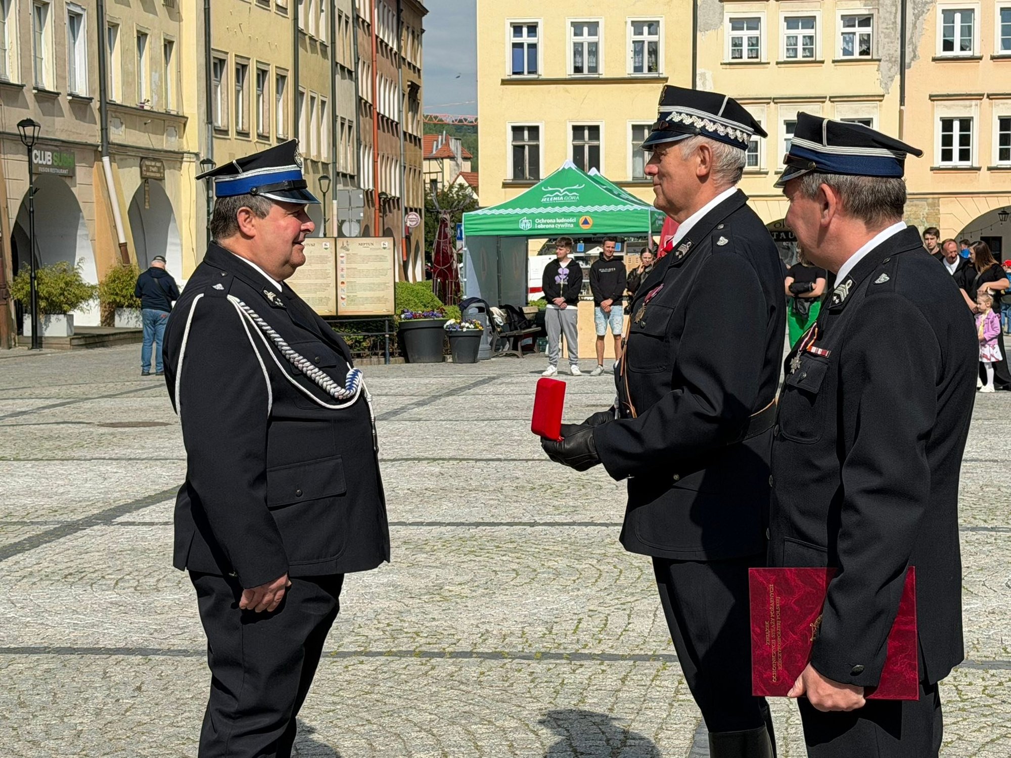 Dzień Strażaka. Awanse i odznaczenia