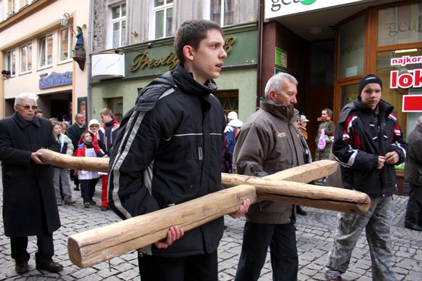 jeleniogorska-droga-krzyzowa-zobacz-zdjecia-14120