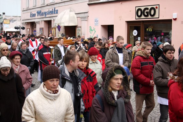 jeleniogorska-droga-krzyzowa-zobacz-zdjecia-14120