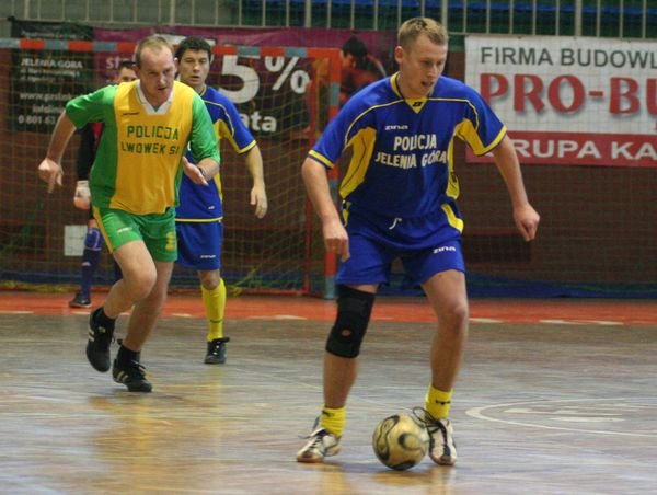 Zdjęcia z meczu KMP Jelenia Góra – KPP Lwówek (2:1).