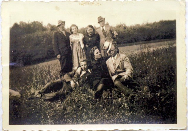 wstrzasajaca-sztuka-w-gaszczu-korytarzy-14266