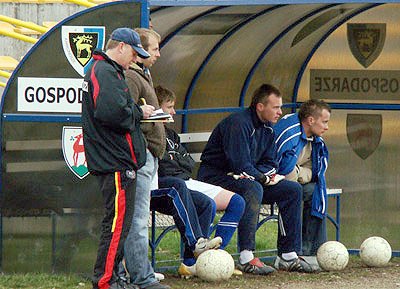 juniorzy-karkonoszy-przegrali-z-silnym-rywalem-14337
