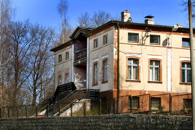nikt-nie-chce-ruin-byego-teatru-14406
