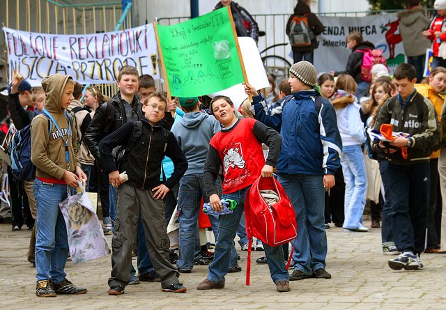 ekologiczna-szostka-protestowaa-na-szostke-14618