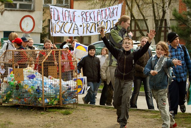 ekologiczna-szostka-protestowaa-na-szostke-14618
